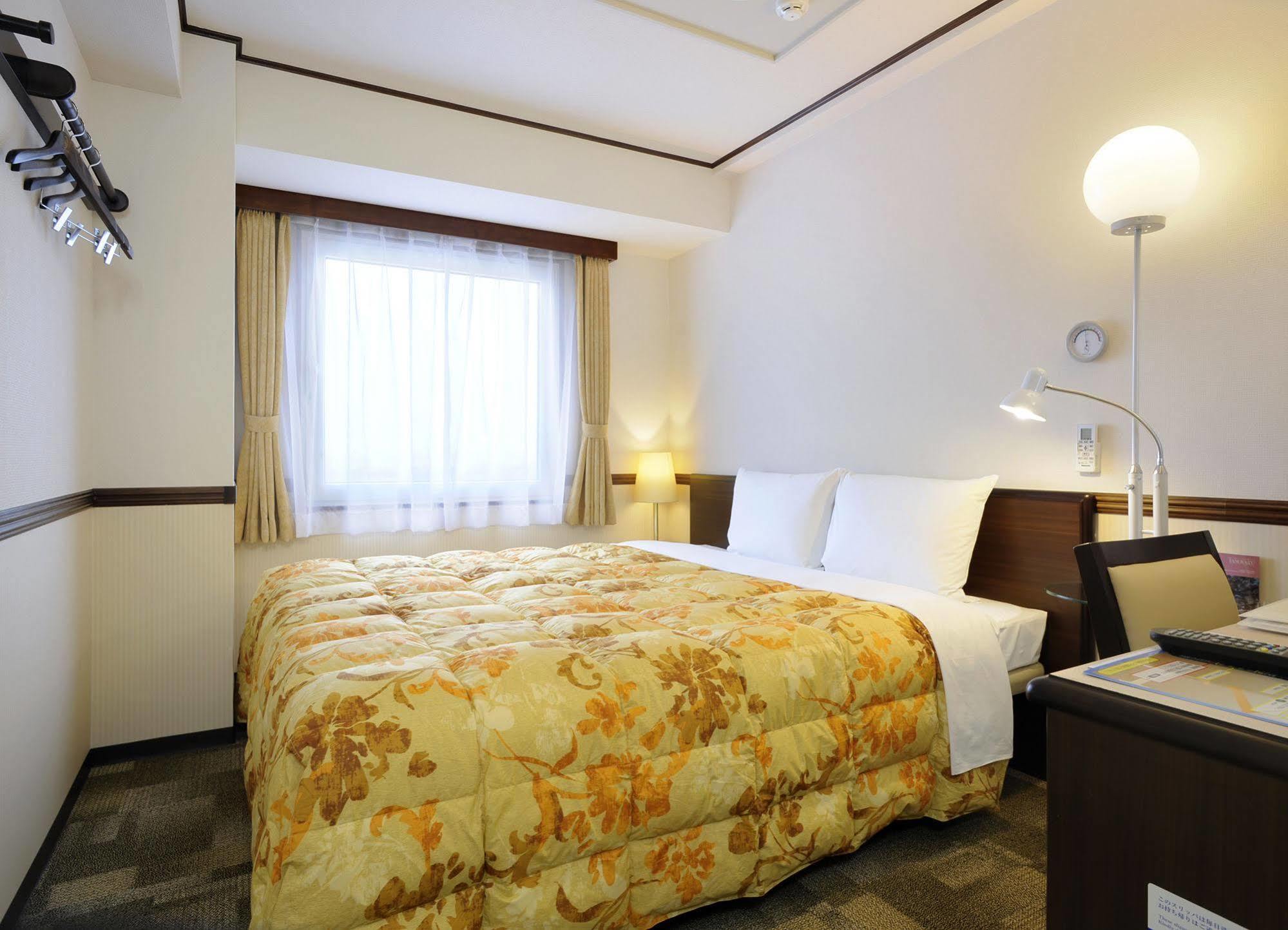 Toyoko Inn Morioka Eki Minami Guchi Ekimae Bagian luar foto