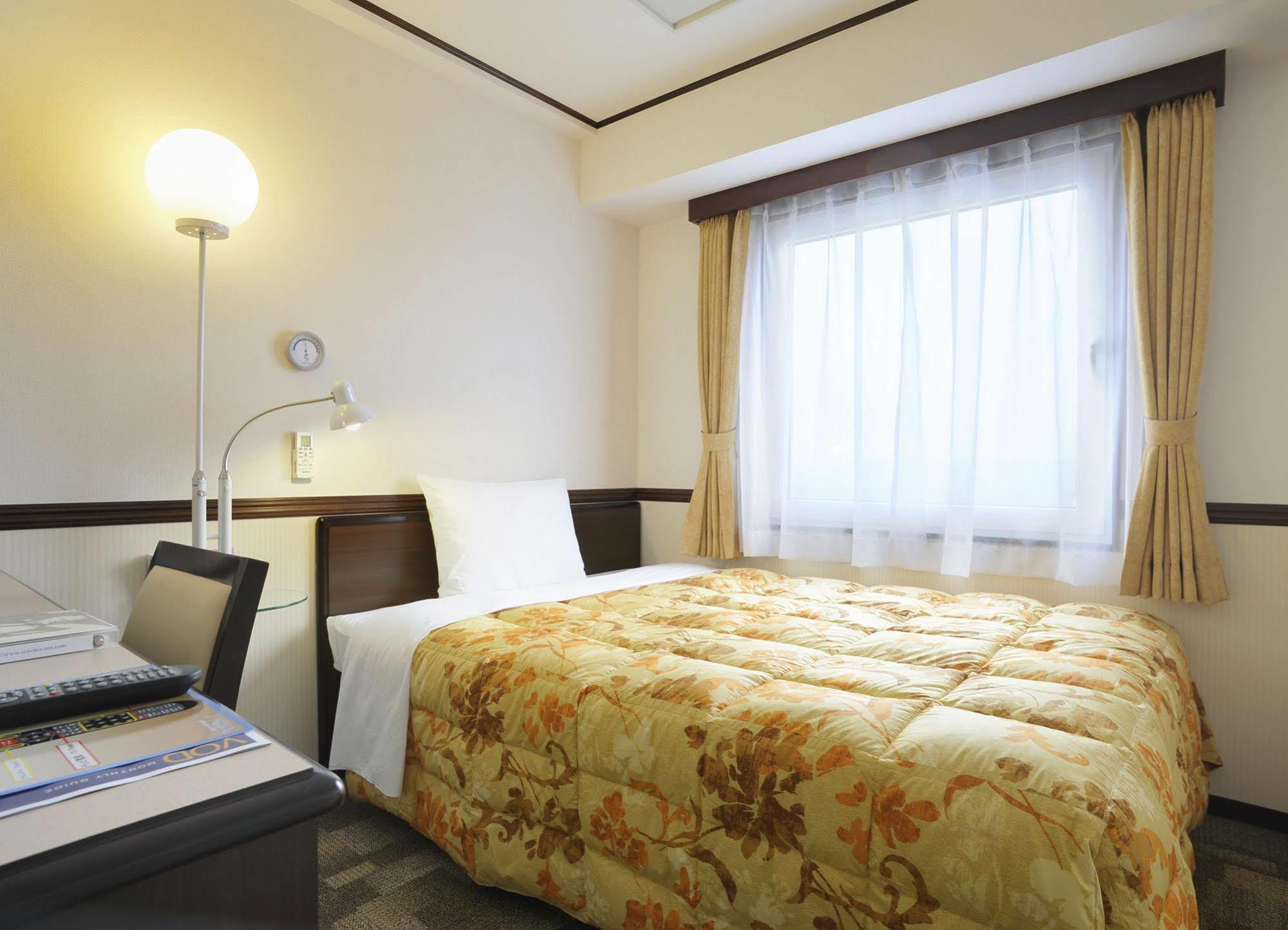 Toyoko Inn Morioka Eki Minami Guchi Ekimae Bagian luar foto